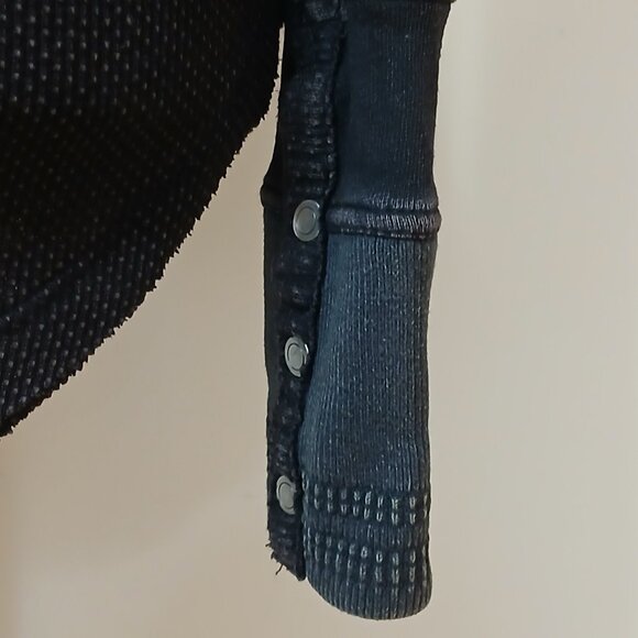 Free People We The Free Newbie Thermal Sunnie Valley Cuff Shirt Size Small - Picture 6 of 10